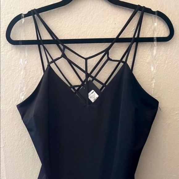 Fashion Nova Black bodysuit brand new - Picture 1 of 1